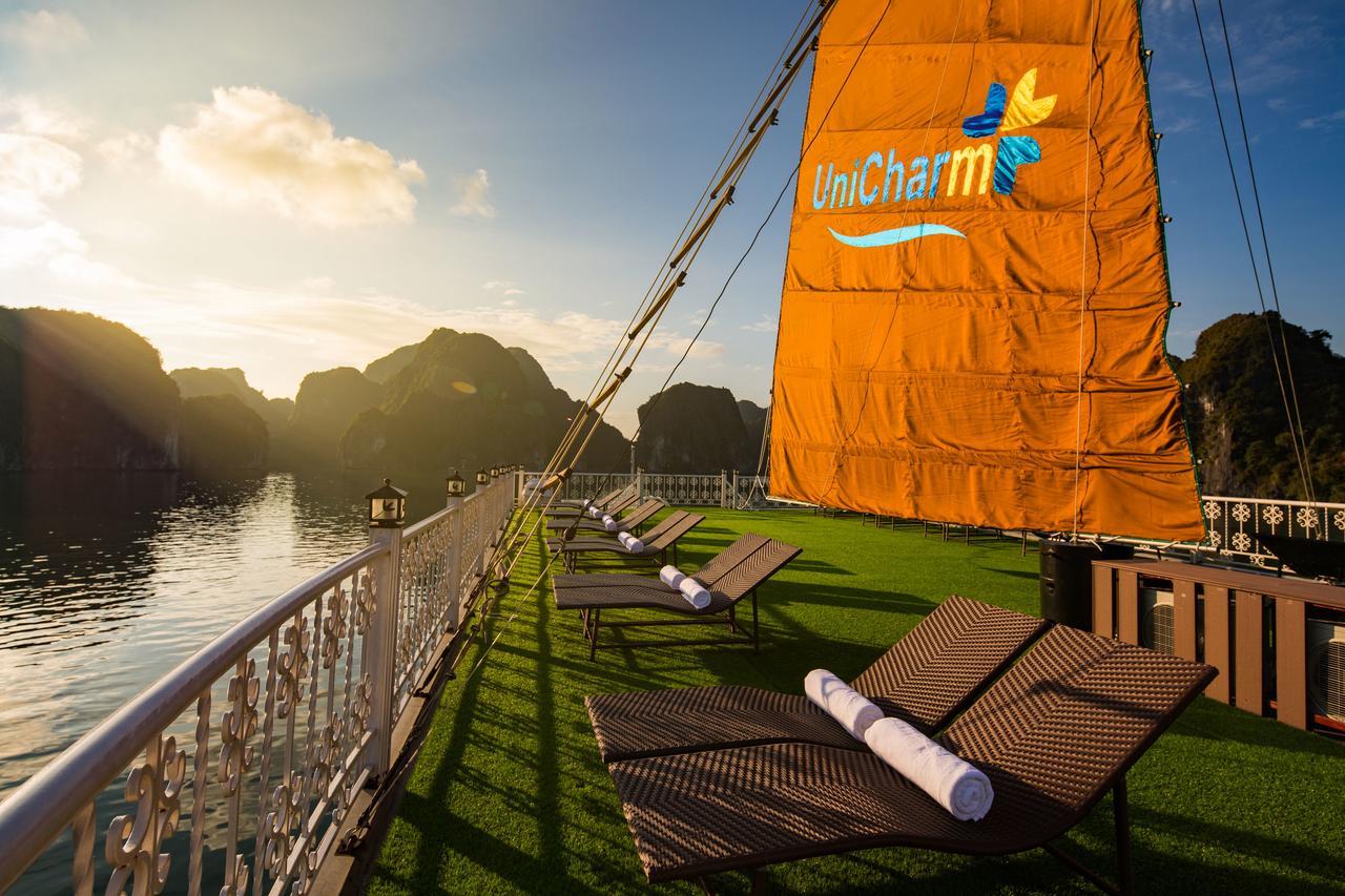Hotel Unicharm Cruise Ha Long Esterno foto